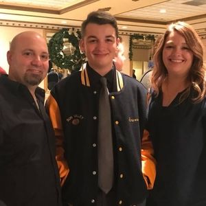 Meet your Posher, Aj